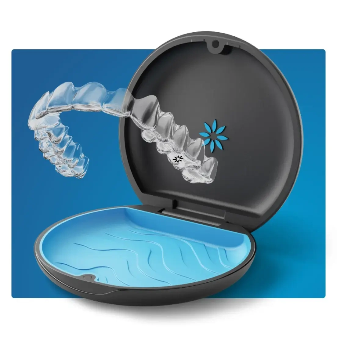 Paciente em avaliação ortodôntica para tratamento com Invisalign no consultório da Dra. Lituania